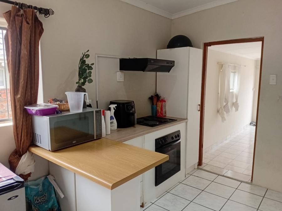 1 Bedroom Property for Sale in Beacon Bay Eastern Cape